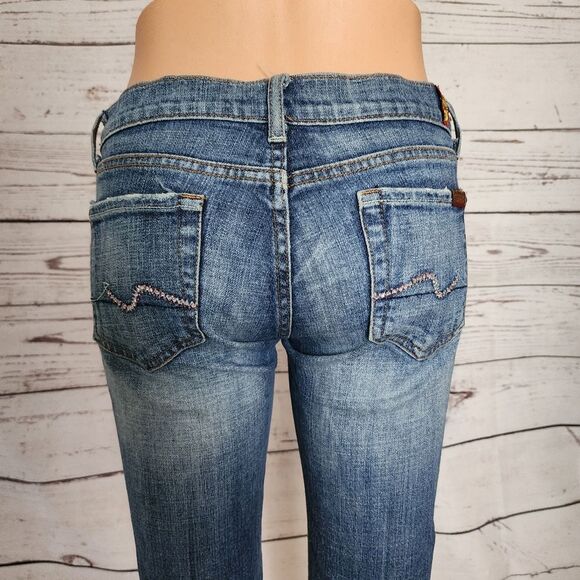 7Fam 7 For All Mankind Bootcut Low Rise Jeans Size 26 - Picture 2 of 9